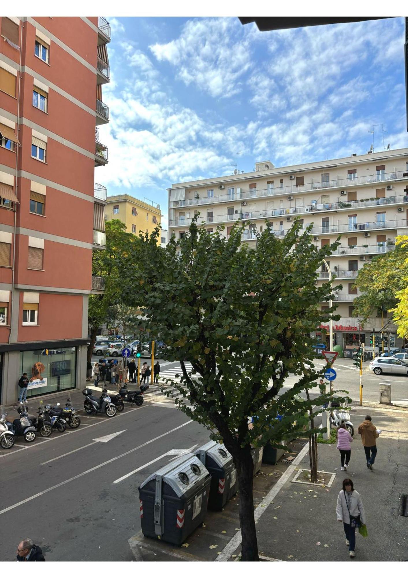 Casa Blaserna Nel Cuore Dello Shopping A Marconi E Trastevere Roma Exterior foto